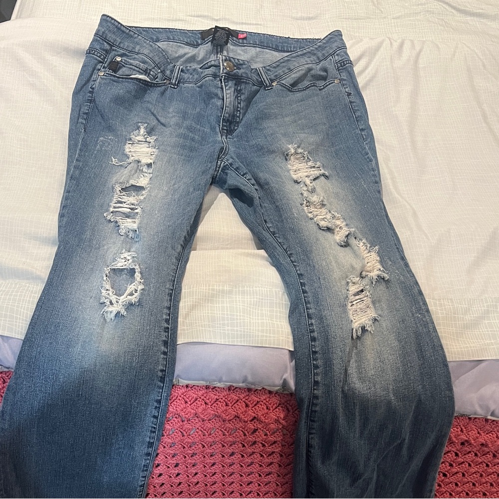 Torrid fashion jeans with rips. Size 20. Hardly worn